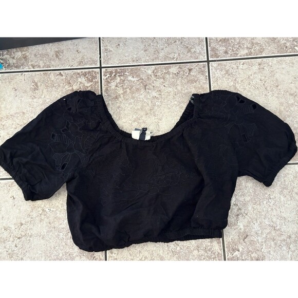 NWT Universal Thread Black Linen Blend Cutout Blouse Size S - Picture 3 of 4
